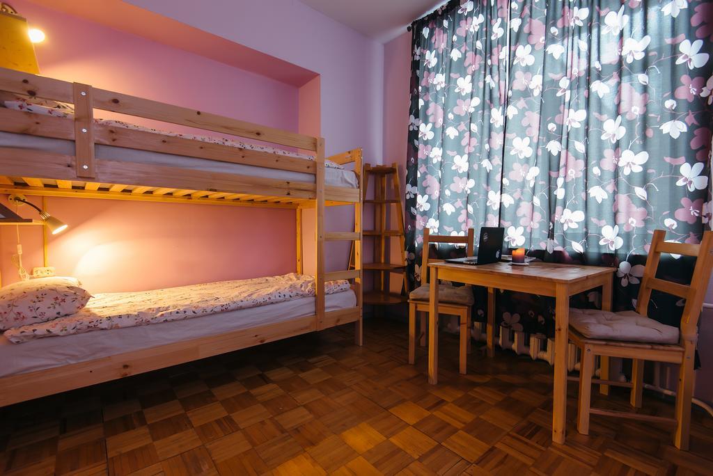 Piligrim Hostel Vladimir Room photo